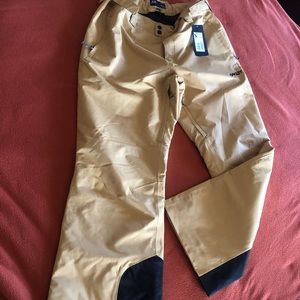 Women’s Oakley NWT insulated ski pants size XL